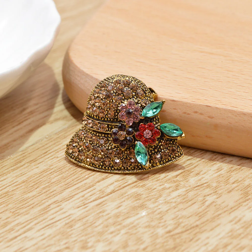 CINDY-XIANG-3-Colors-Available-Rhinestone-Hat-Brooches-for-Women-Fashion-Wedding-Accessories-Winter-Coat-Corsage (2)
