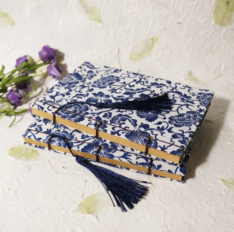 Sui yue fang Ретро тканевый чехол ручной работы с резьбой в китайском стиле Nation Series ткань этот маленький белый фон с синим Pr