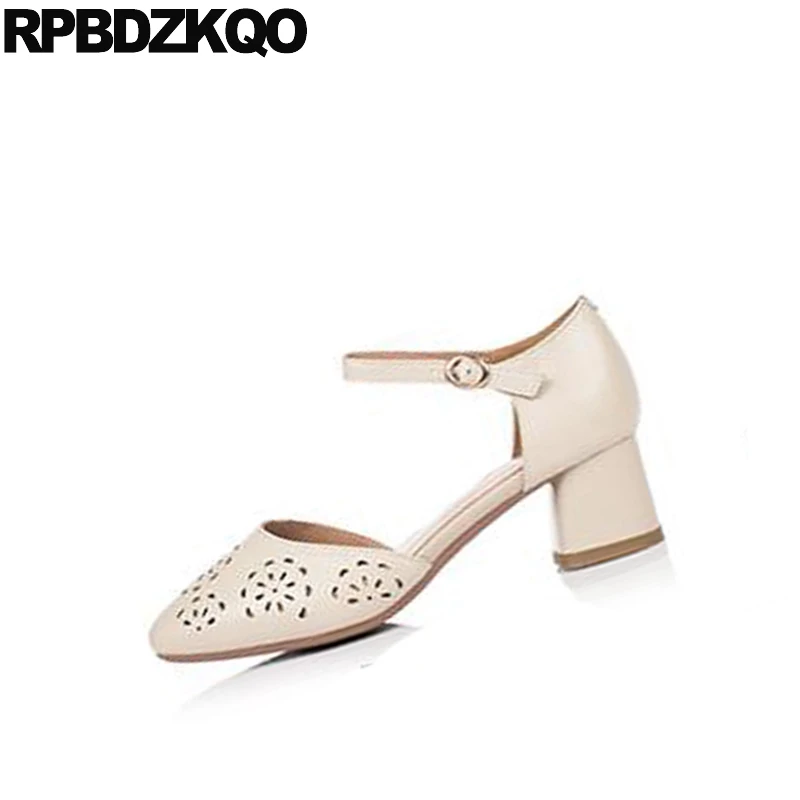 beige chunky heels closed toe