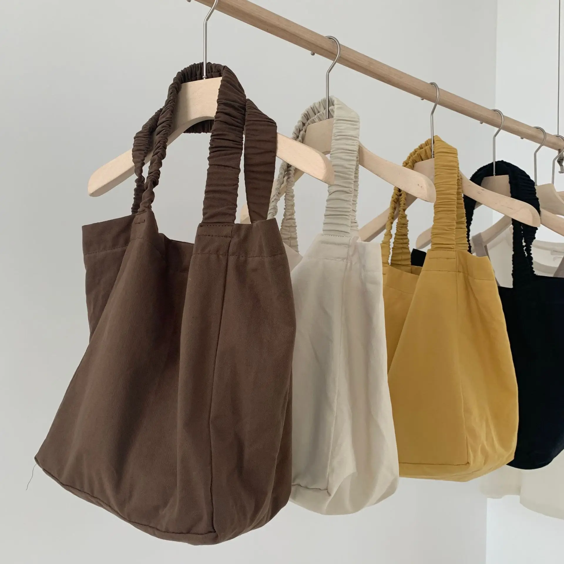 

Japanese Solid Color Shoulder Bag Canvas Large-capacity Handbag Daily Commute Simple Female