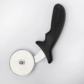 

Pizza knife, disc 6.5 cm