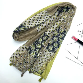 

2020 Women seaside Sunscreen Shawl new Cotton and Linen tassels Scarf Spring and Autumn popular colour paint beach Silk Scarves
