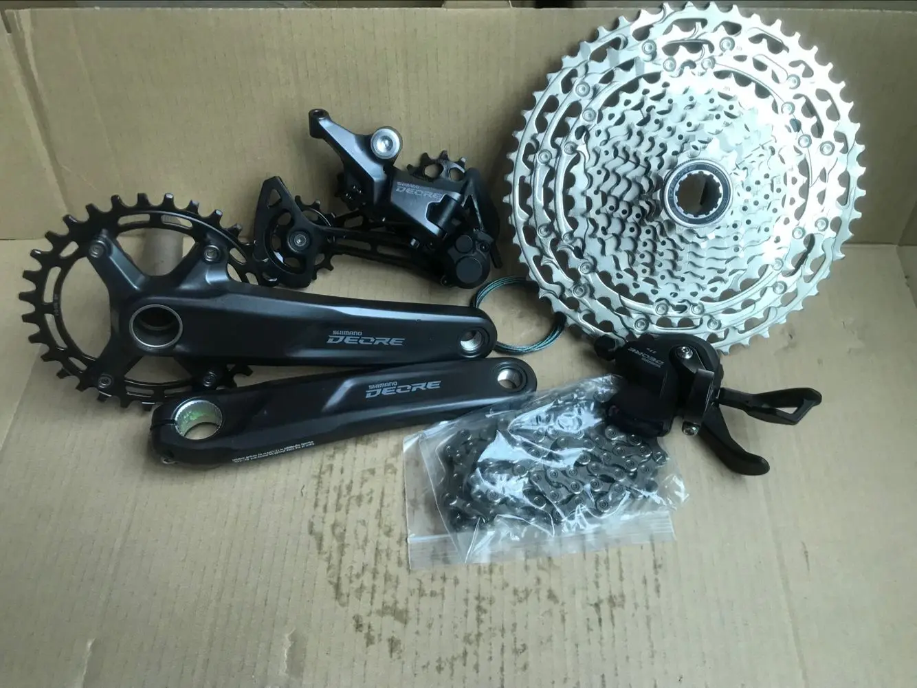 

DEORE M5100 groupset 11s MTB bike