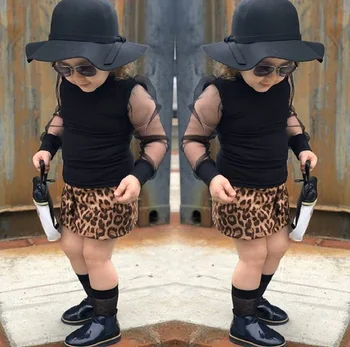 

2 PCS Little Girl Outfit Set Long Mesh Sleeve Mock Neck Solid Color Top Leopard Pattern Short Button-Down Pockets Skirt Set