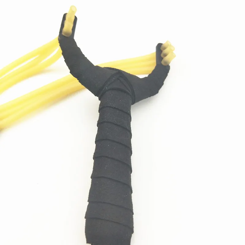 Outdoor Sports Slingshot Shot Titanium Steel Slingshot With Rubber Band