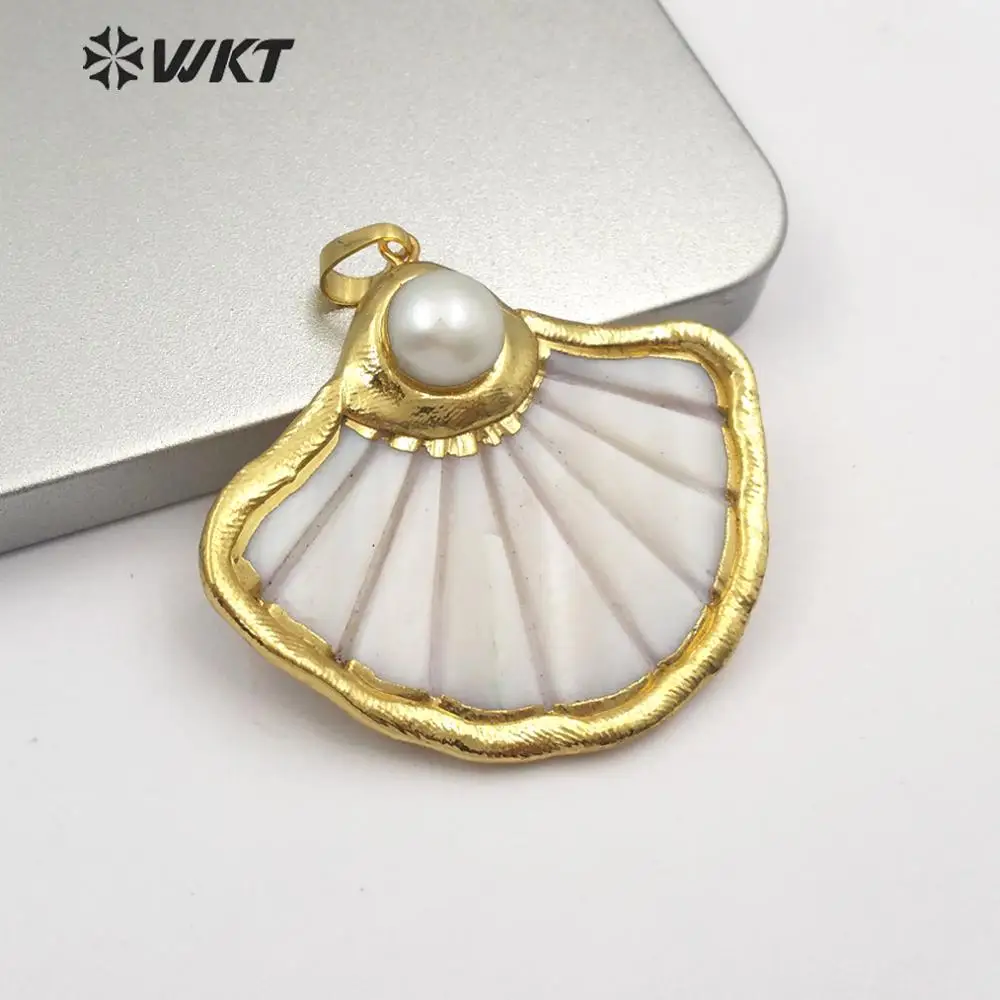 

WT-JP153 natural white shell Pendant round ginkgo leaf sector shape gold bezel Connector women fashion Jewelry Necklace