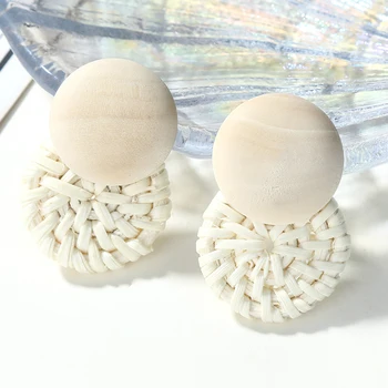 

YAOLOGE Bohemian Rattan Earrings Korean Handmade For Women 2019 Fashion Boho White Wood Dangle Drop Earrings Charming Jewelry