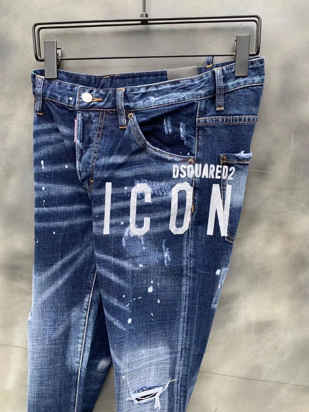 relaxed fit jeans 2021 Nnew Style Dsquared2 Fashion Motorcycle Ripped Paint Dot men's Jeans 020 mens stretch jeans