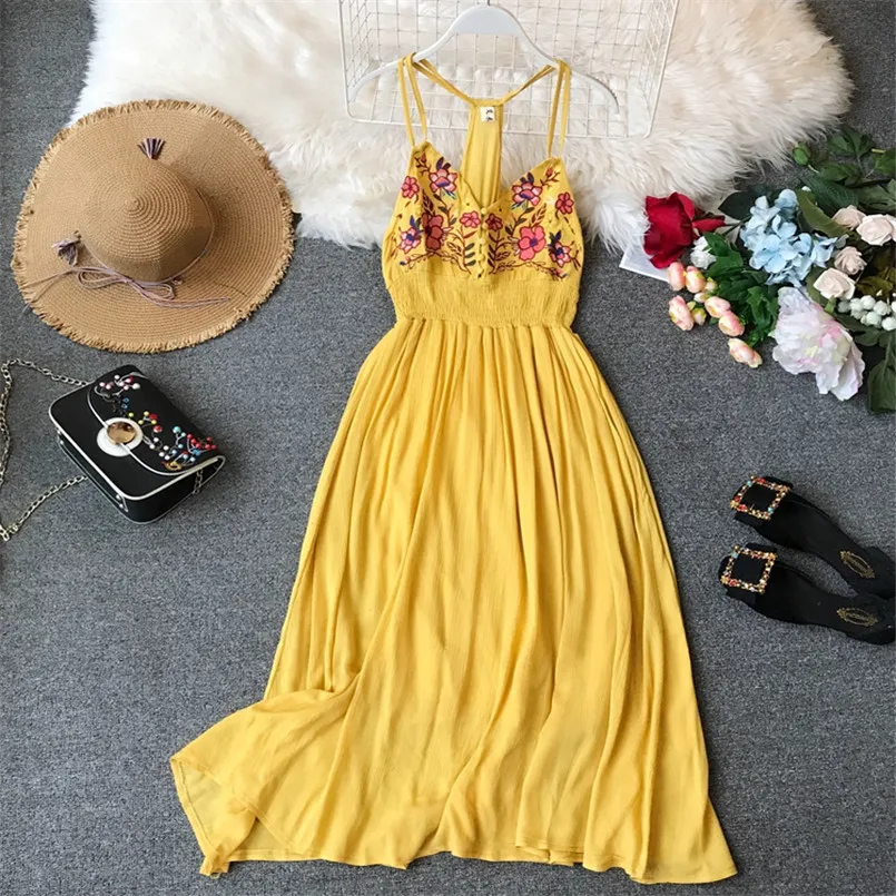 В стиле бохо с v образным вырезом Спагетти ремень сексуальное летнее платье
