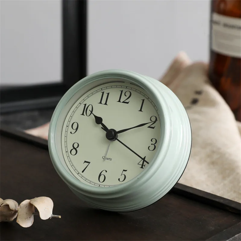 Скандинавские Современные Простые металлические матовые маленькие настольные часы модные креативные многофункциональные студенческие прикроватные персональные будильник - Цвет: Light Green