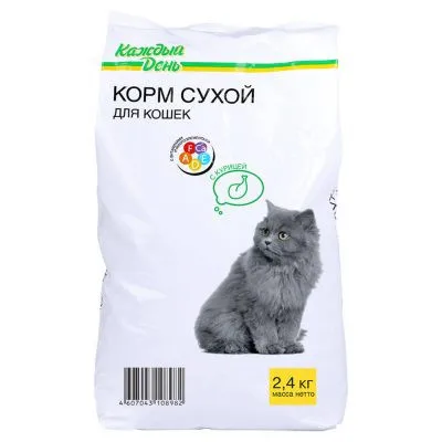 Корм для кошек с курицей «Каждый день», 2.4 кг