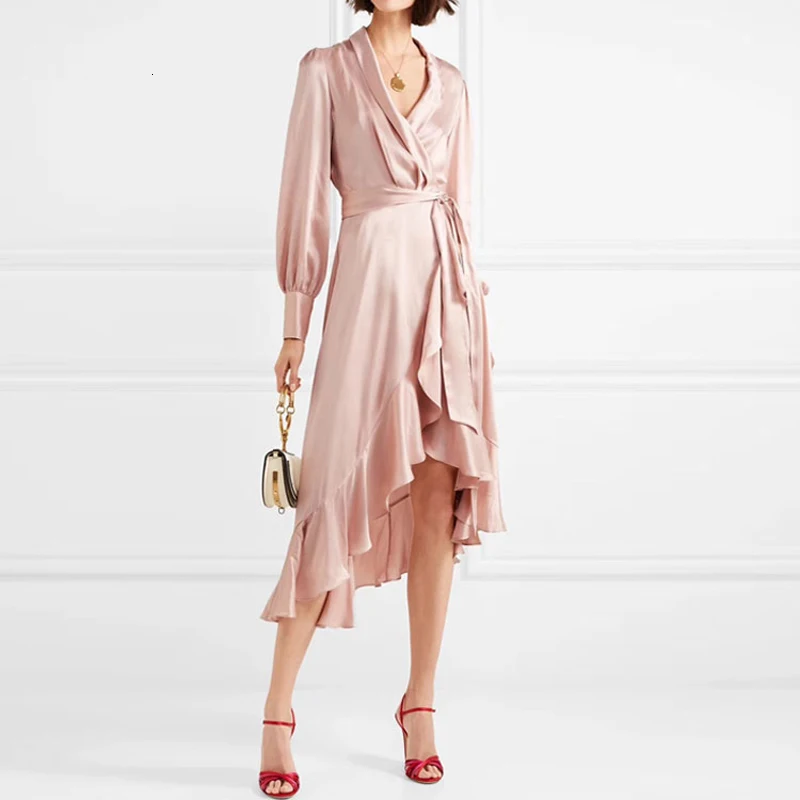 pink TWOTWINSTYLE, длинные рукава-фонарики, повседневные розовые Сатиновые элегантные женские свободные платья с оборками, женская одежда, корейская мода, новинка - Цвет: pink
