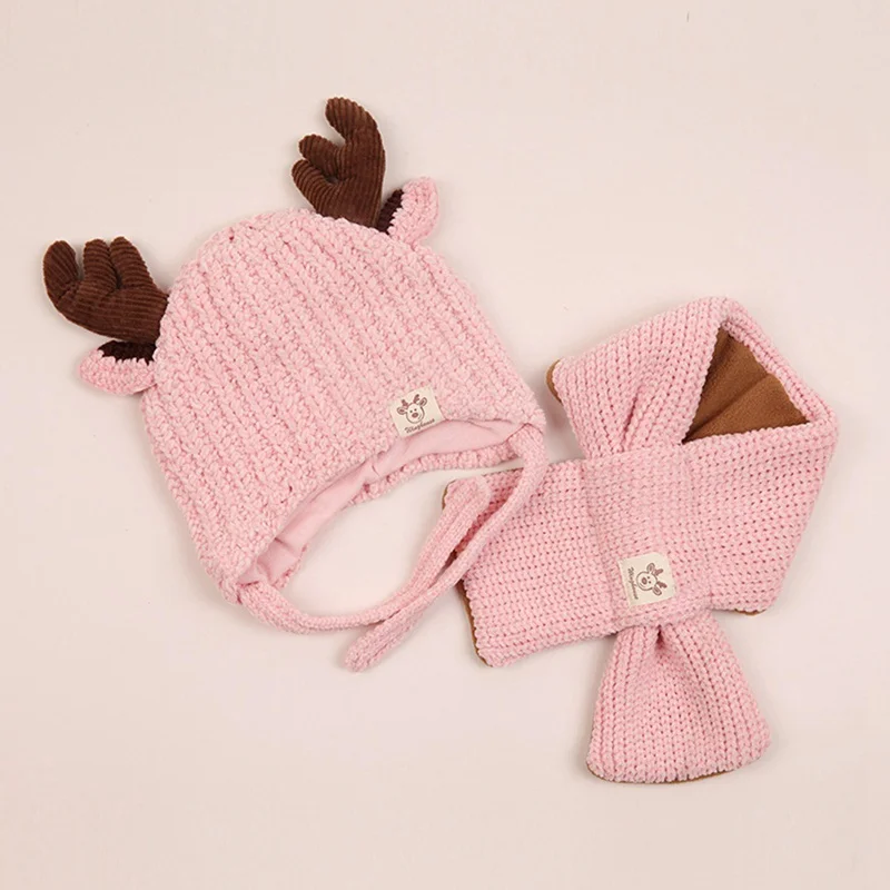 Очень милая зимняя теплая шапка с оленем для маленьких мальчиков и девочек, комплект с шарфом, плотная флисовая вязаная шапка, рождественский подарок - Цвет: PK