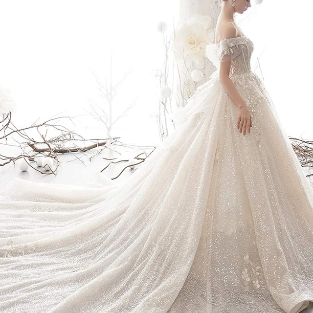 LDR24 Off-shoulder Light Wedding Dress 2021 Bridal Simple Graceful Trailing Applique Print Shiny Women's Slim-fit Wedding Gown 3