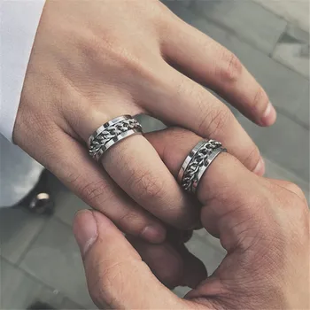 

Creative 1Pcs Stainless Steel Finger Ring Corkscrew Vibrato Rotatable Chrome Beer Bottle Opener Kitchen Bar Tools Gadgets Gift