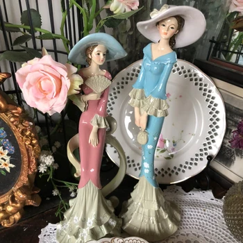 

Europe Ceramic Beauty Women Figurines Home Desk Crafts Decoration Western Porcelain handicraft Ornament Wedding Gift