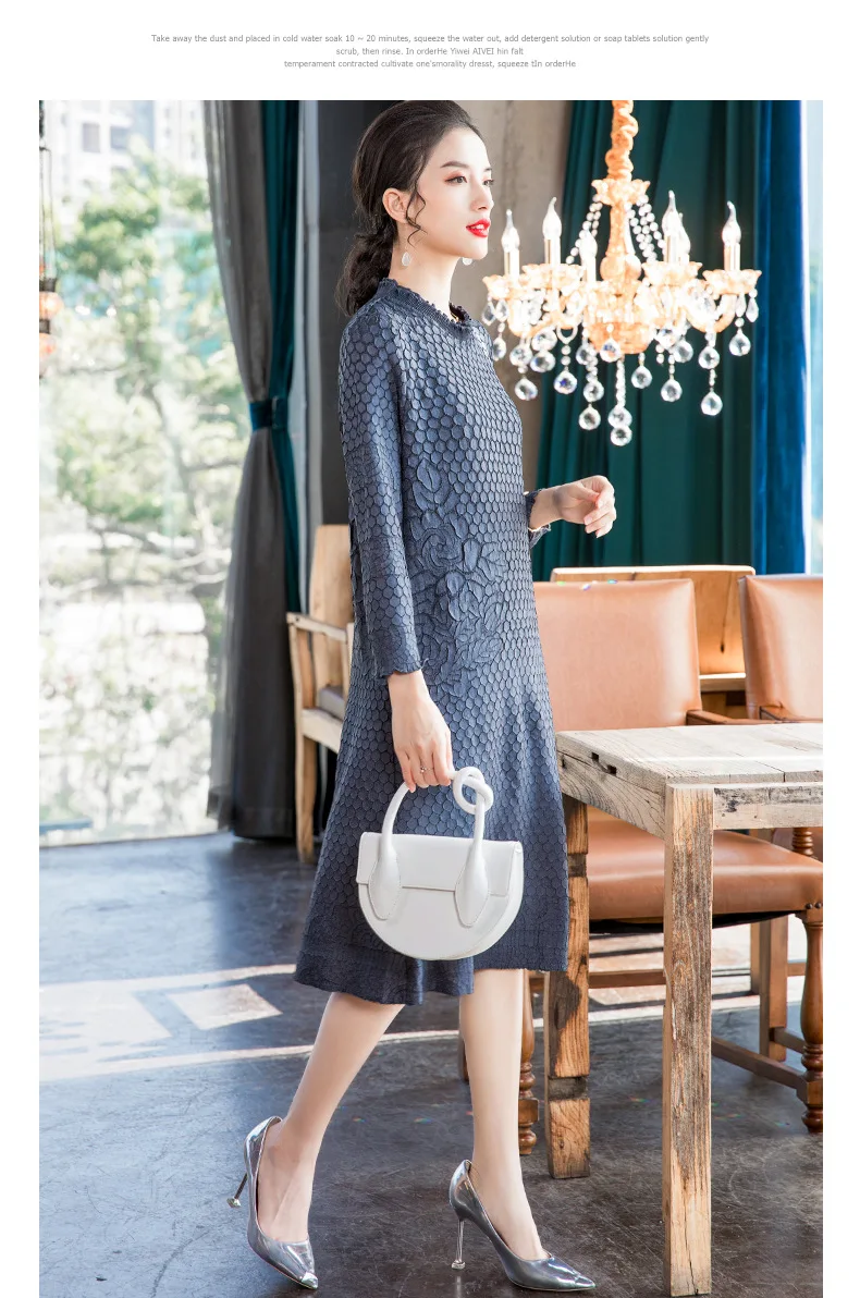 Moon Print Bottoming Shirt Women's Long Sleeve