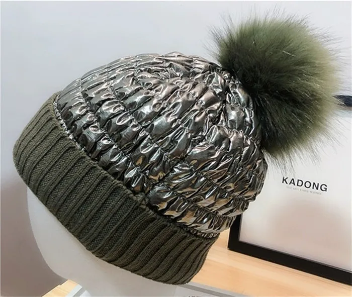 army green Горячая Распродажа, зимние женские шапки с помпонами, теплые вязаные меховые шапки с помпонами для девочек, граффити принт, настоящий помпон лисий мех Повседневная Шапка Кепка - Цвет: army green
