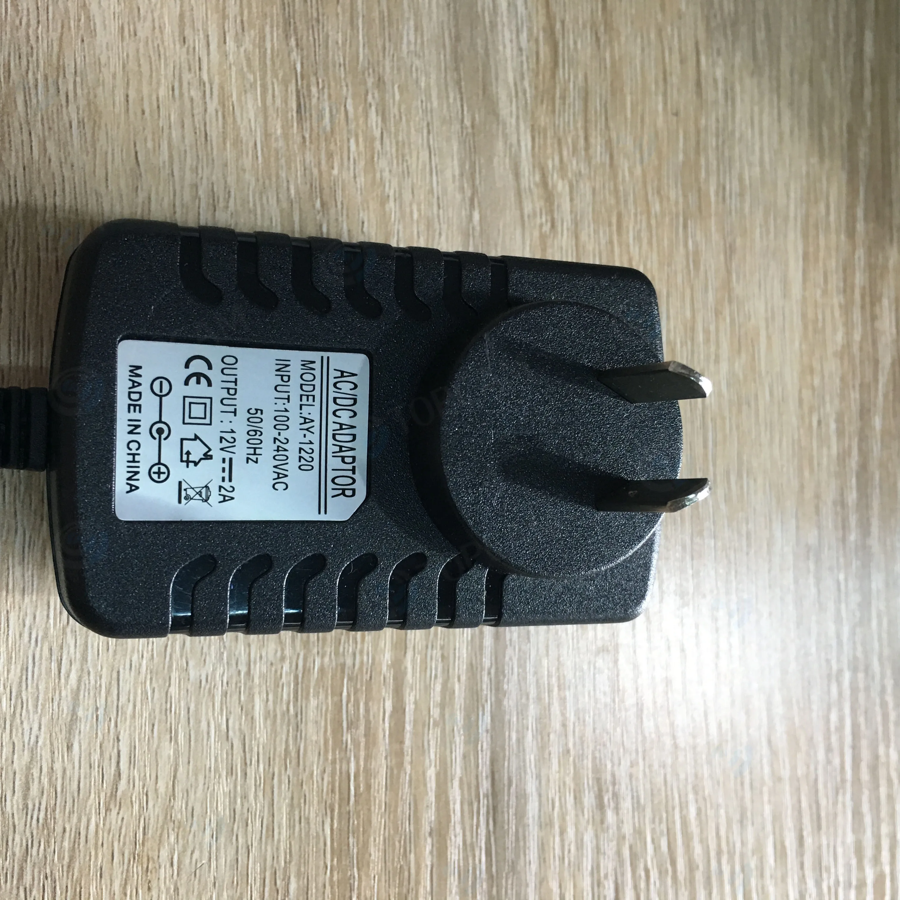 Хорошее качество адаптер переменного, постоянного тока на входе 100-240VAC 50-60 Гц ток на выходе 12В 2A Питание аксессуары системы скрытого видеонаблюдения IP Камера сетевой адаптер камеры