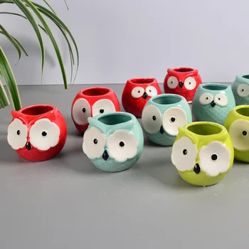 

4 Pcs Owl Pots Animal Artware Small Ceramic Flowerpots Mini Planter Decorations for House Office ( Red )