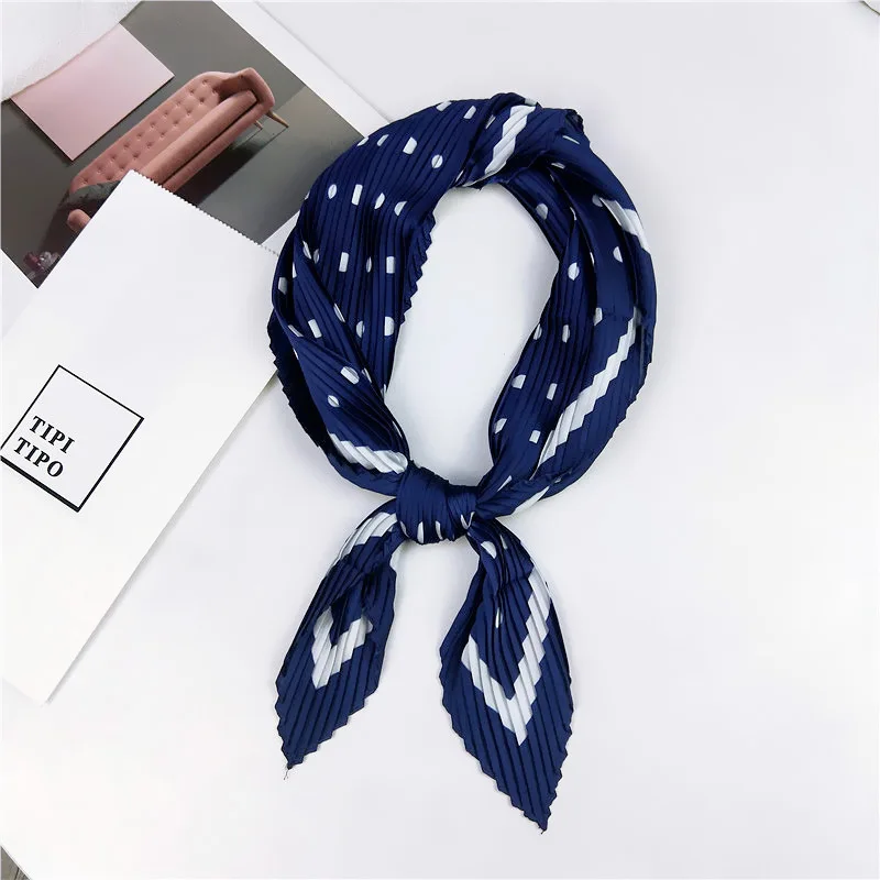Женская шелковая бандана Crinkle шейный шарф квадратный платок маленькая повязка на голову плиссированный шелковый шарф с принтом в полоску