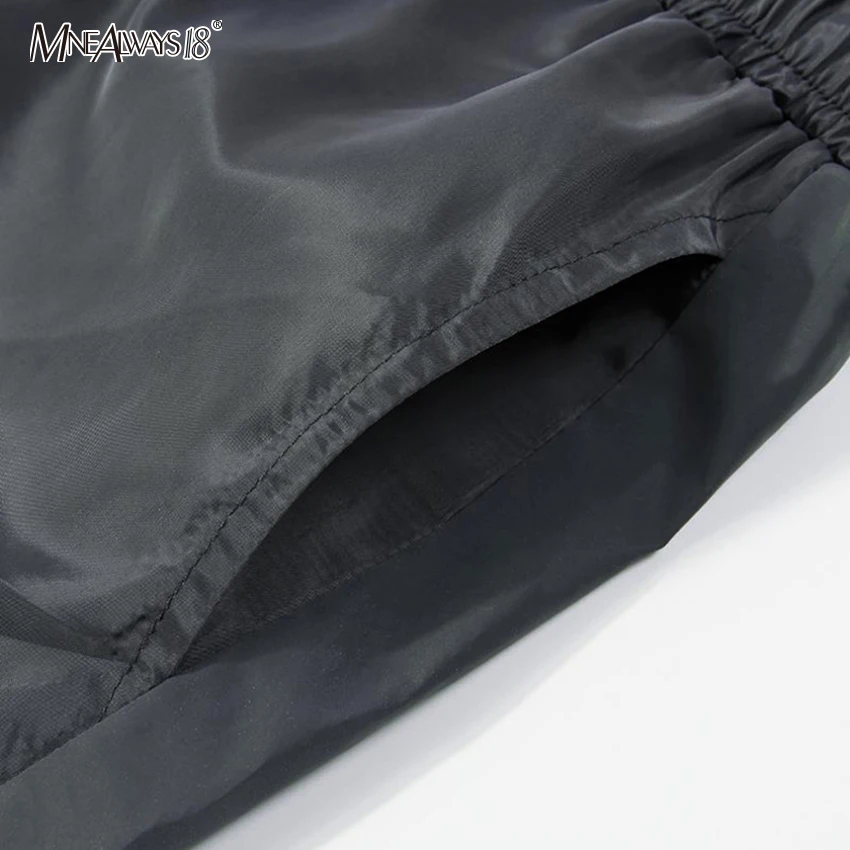 Mnealways18 модные черные Светоотражающие штаны для бега, уличная одежда, свободные женские штаны с высокой талией, повседневные брюки, женские зимние штаны для бега