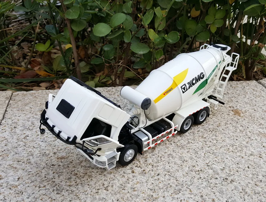 Авторизованный подлинный 1:35 масштаб версия Schwing V7 Бетономешалка agitatorTruck строительная техника diecas