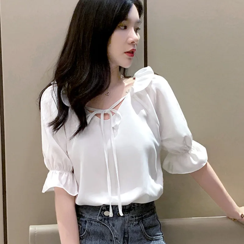 

Korean Chiffon Blouses Women Lantern Sleeve Blouse Top Plus Size Blusas Femininas Elegante Blusas Mujer De Moda 2020 Women Tops