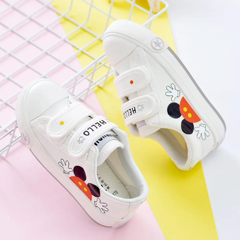 

Disney spring new children's canvas shoes girl white shoes cute cartoon Mickey mouse elementary school students cloth shoes