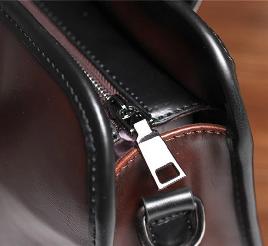 Men's Shoulder Bag Handbag with Laptop Strap for Laptop Vintage Leather Business Briefcase