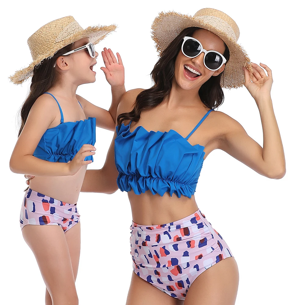 Рюшами для мамы и дочки комплект бикини Семья подходящие Купальники Купальник с