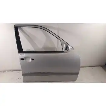 

8761011 door Front Right Mercedes E-Class Saloon (bm 210). 2 0 16v