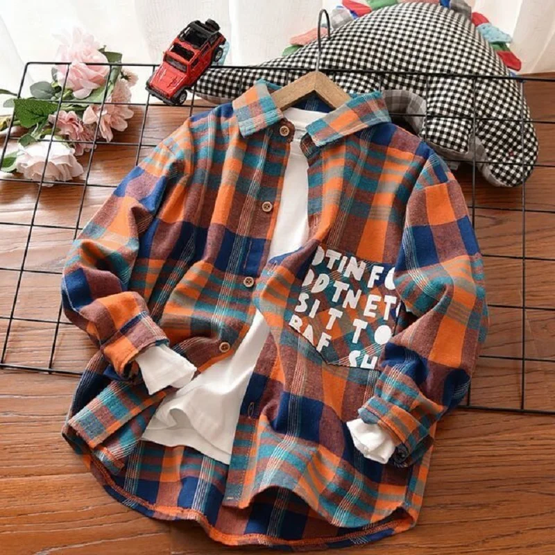 Boys' shirt Spring and autumn Style boys' plaid lapel long-Sleeve plaid Shirt Boys' letter Shirt Casual wear