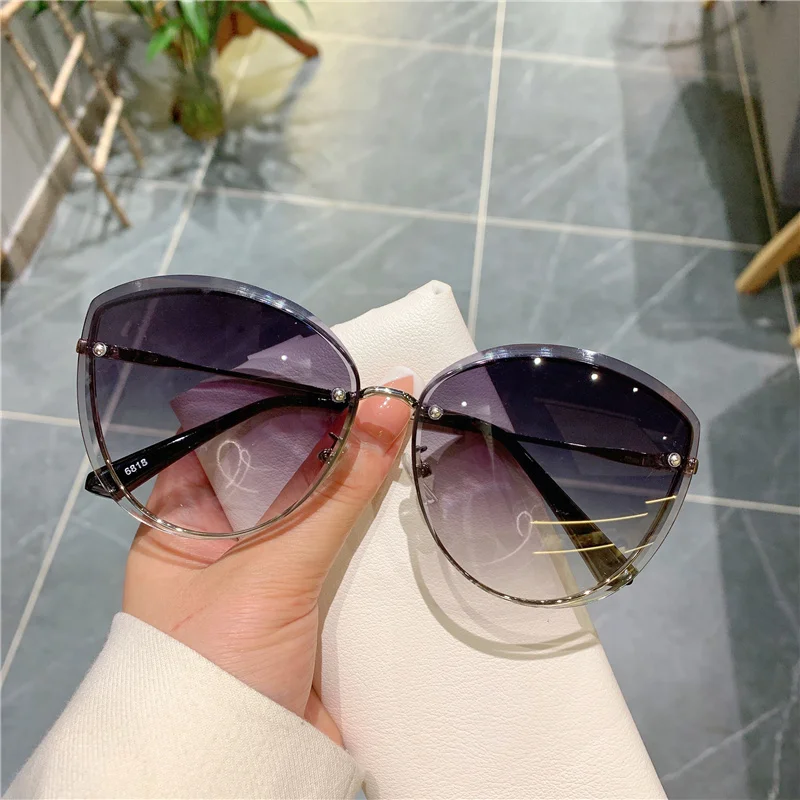 Rimless Clip Oval Sunglasses For Women Luxury Oversized Retro Vintage Designer Women Sunglasses Car Driving Outside Shades womens ray bans