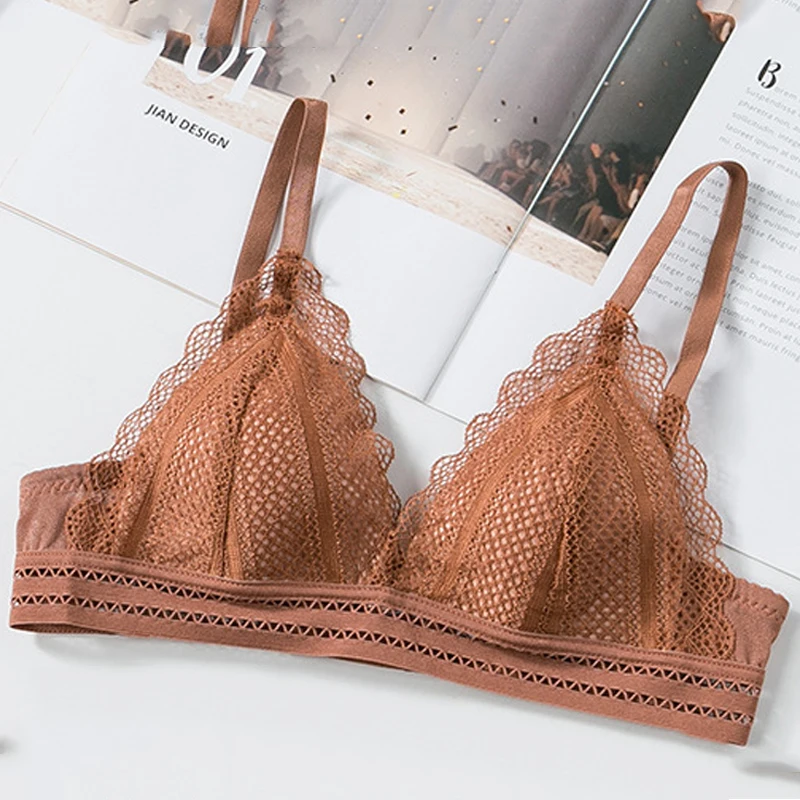 Цвет: желтый GUMPRUN New Bra For Women Sexy Push Up Lace Embroidery Bra Triangle Cup Lingerie Wire Free Bralette Breathable Bras For Womens - Цвет: Цвет: желтый
