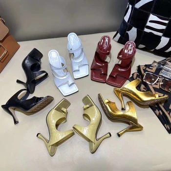 

2020 New Top quality summer Women's high heels sandals Outsole vacuum foaming Woven slippers flip-flops sandals 35-40