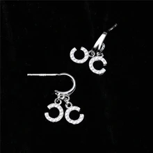 Микро-Инкрустация циркониевые буквы C S925 Серебряные иглы серьги-гвоздики женские Роскошные Топ Модные серьги массивные ювелирные изделия в форме клевера Z148