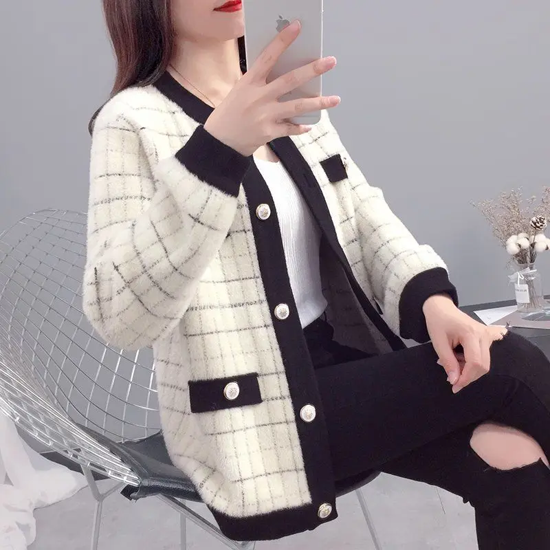 

Plaid Mink Fur Jacket Women's New Spring and Autumn Versatile Short Top Knitted Cardigan