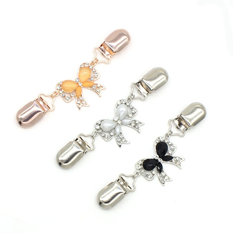 

Retro Cardigan Sweater Blouse Pin Shawl Brooch Clips Shirt Collar Retro Duck Clip Winter Scarf Clasps Charm Accessories