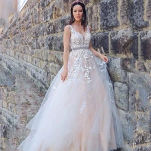 

Princess Applique Tulle Sleeveless V-neck Sweep Train Ball Gown Spaghetti Strap Long Backless Evening Dresses For Woman
