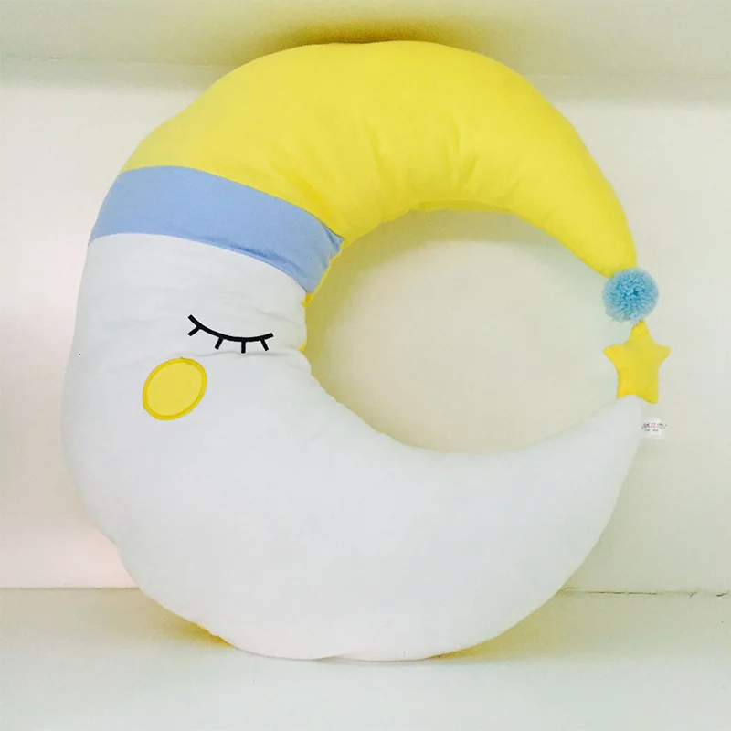 Ins Nordic Eyelash Moon Pillow Baby Pillow Moon Star Baby Breastfeeding Pillow For Newborns Nursing Children Sleeping Cushion