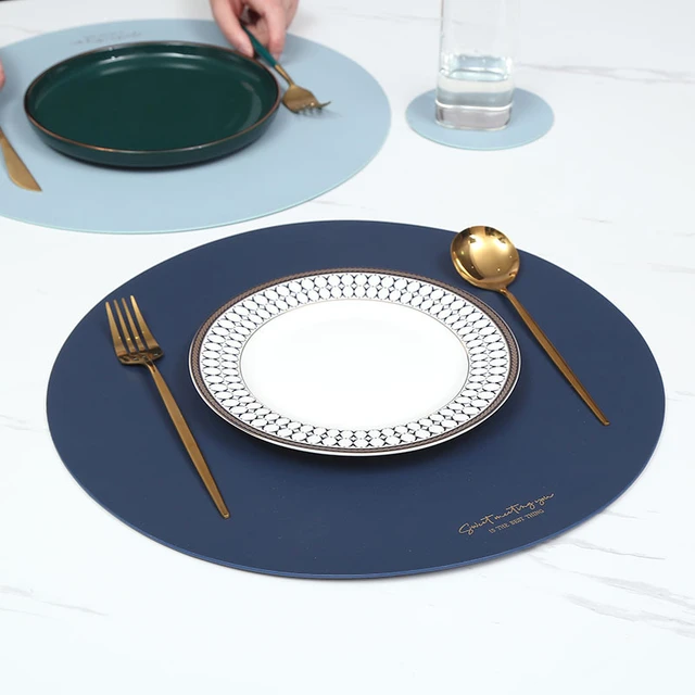 Set di 6 tovagliette rotonde, lavabili, in pelle PU, impermeabili, effetto  pelle, per la casa, la cucina, il ristorante, 38 cm (azzurro, 6 pezzi) :  : Casa e cucina