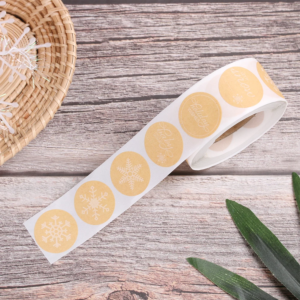 500Pcs 6 Styles Snowflake Holiday Sticker Round Christmas Stickers New Year Cute Gift Box Label for Scrapbooking Stationery Stic