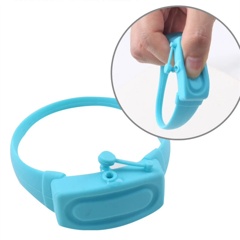 

HOT SELL Portable Sillicone Soap Bracelet Wristband Hand Dispenser Band Squeeze Bottle Biosafetyband Silicone SanitizerWristband