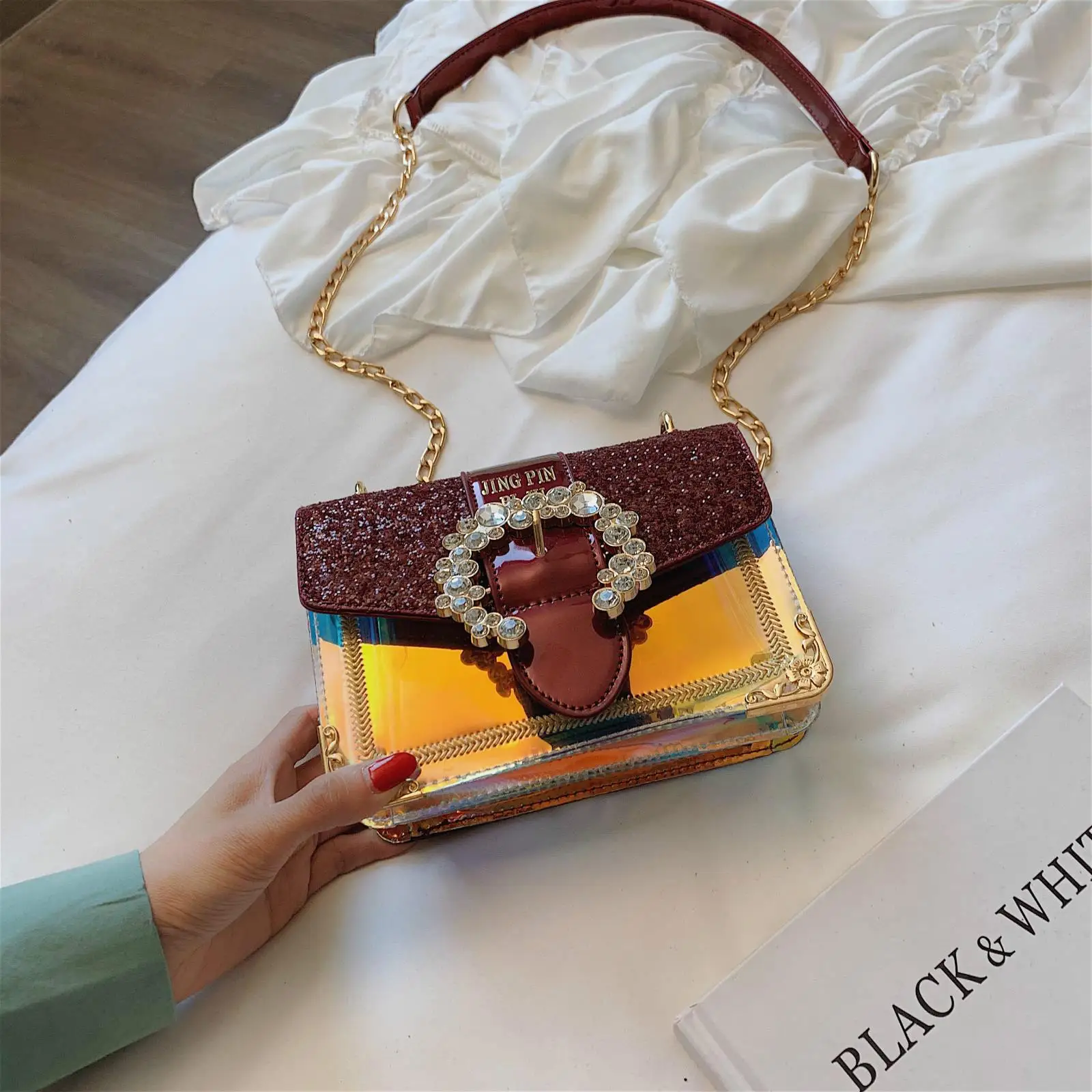 

2019 Summer New Style Fashion Shoulder Bag Trend PU Handbag Laser Jelly Square Sling Bag Magnetic Snap Man-made Diamond Shoulder