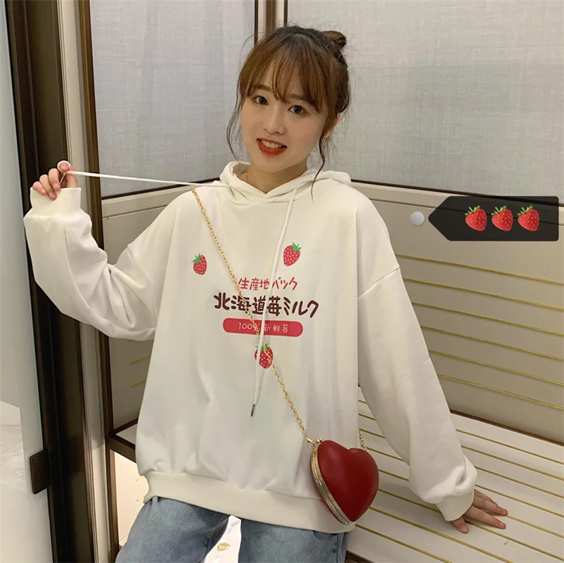 Harajuku Для женщин молоко, клубника Толстовки с принтом осень Kawaii с капюшоном толстовки пуловеры Свободные женские толстовки с капюшоном и длинными рукавами