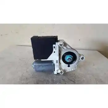 

5P0837402AF WINDOW MOTOR FRONT RIGHT SEAT ALTEA XL (5P5)