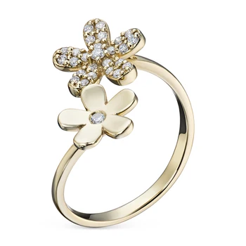 

White gold ring with diamonds