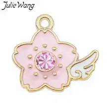 Julie Wang 10 шт. эмаль Розовые цветы амулет крыло со стразами золотой