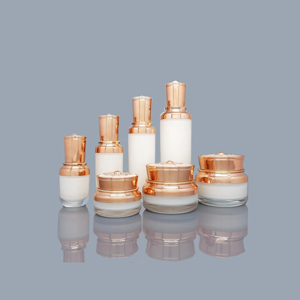 

15ml Lotion/Spray Acrylic Pump Bottle,50pcs White/Gold Bottle
